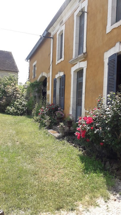 Alfred et George | Le Gîte, l'Annexe, la Table d'hôtes, Gîte à Sainpuits