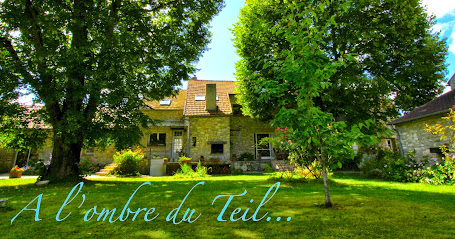 Gîte - A L'ombre Du Teil - Bouville 91 - France, Gîte à Bouville