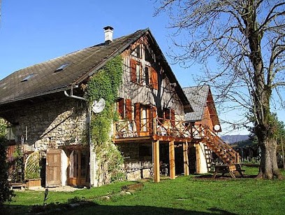 Gîte La Grange & L'Arrosoir, Gîte à Saint-Pierre-d'Entremont