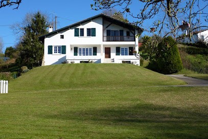 Maison Errekaldia - Location De Vacances à Villefranque, Gîte à Villefranque