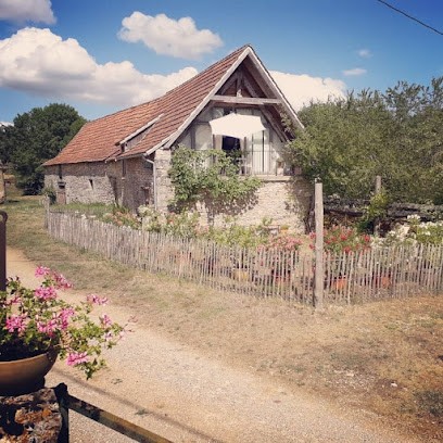 les gîtes du Domaine de Mons, Gîte à Assier