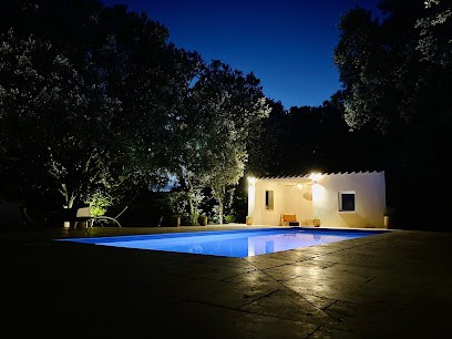 Le Mas Des Chênes, Gîte à Saint-Siffret