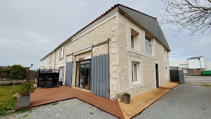Gîte De Saint Florent - Piscine & Spa, Gîte à Plaine-d'Argenson
