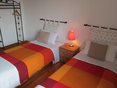 Chez Grady Gîte, Gîte à Cailhavel