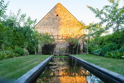 Jardin des Roses, Gîte à Tauves