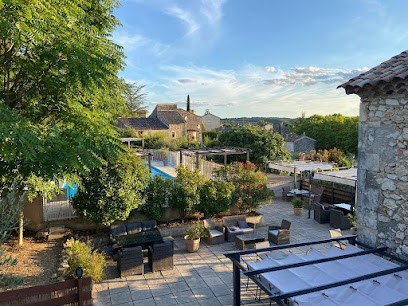 Mont Bouquet Lodge, Gîte à Brouzet-lès-Alès