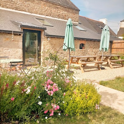 O'PERCHOIR Grand Gîte au bord de la Ria d'Etel, capacité maximum 15 personnes, Gîte à Locoal-Mendon