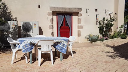 Gite Entre Vignobles De Bourgogne Et Forêts Du Morvan, Gîte à Saint-Symphorien-de-Marmagne