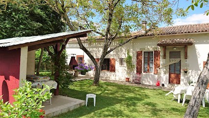 Gîte Des Calèches, Gîte à Miramont-de-Guyenne
