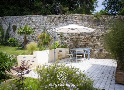 Ty Puns - Gîte écoresponsable Dans Un Espace Verdoyant En Centre-ville De Morlaix, Gîte à Morlaix