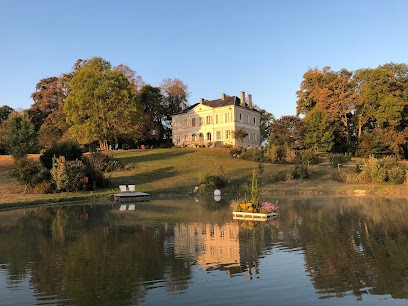 Preuil Cottage, Gîte à Vallenay