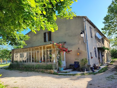 Relais de la Graviére Gite Provence Luberon, Gîte à Revest-des-Brousses