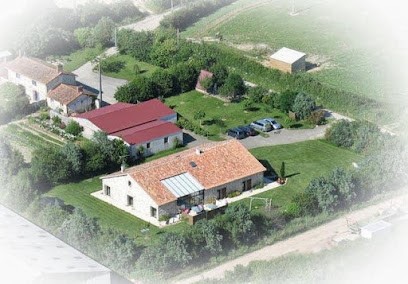 GITE ALBIZIA, Gîte à Moutiers-les-Mauxfaits