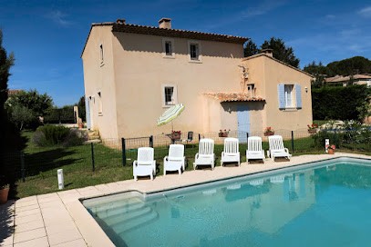 VacanceLuberon.fr, Gîte à La Tour-d'Aigues