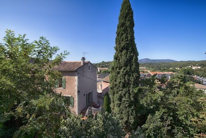 La Maison au Village - Gîtes de France, Gîte à Fuveau