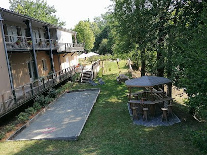 Gîtes Du Doul, Gîte à Pont-de-Larn
