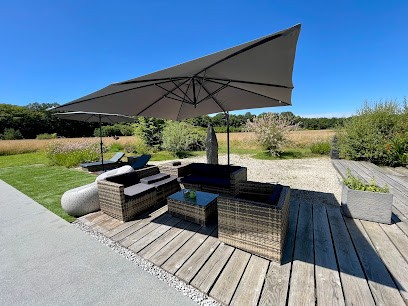 Le Clos De La Charbonnière, Gîte à Neuil