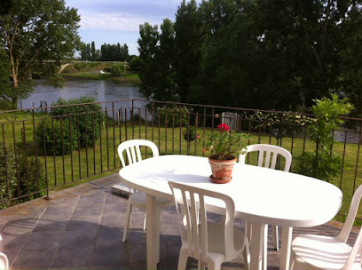 Le Grenier À Sel, Gîte à Pouzay