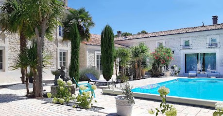 Villa Des Trois Grâces, Gîte à Saint-Porchaire