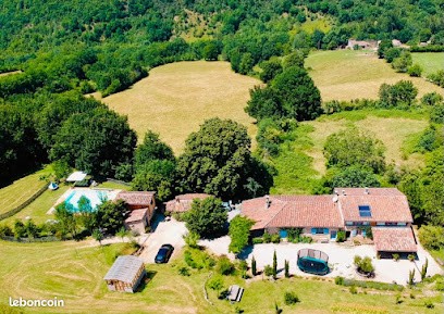 House Of Field De Ferrières-Haut, Gîte à Bruniquel