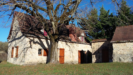 Gîte Typique Du Causse - Gîtes De France, Gîte à Montsalès