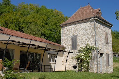 Le Domaine Du Vallon, Gîte à Saint-Hilaire-de-Lusignan