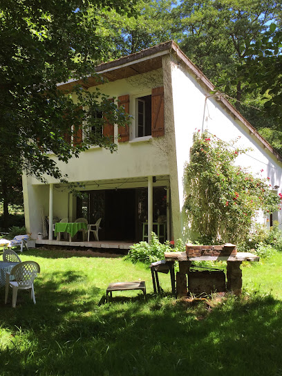 La Maison Des Isles, Gîte à Quarré-les-Tombes