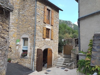 Cottage home of Eusabie, Gîte à Massegros Causses Gorges
