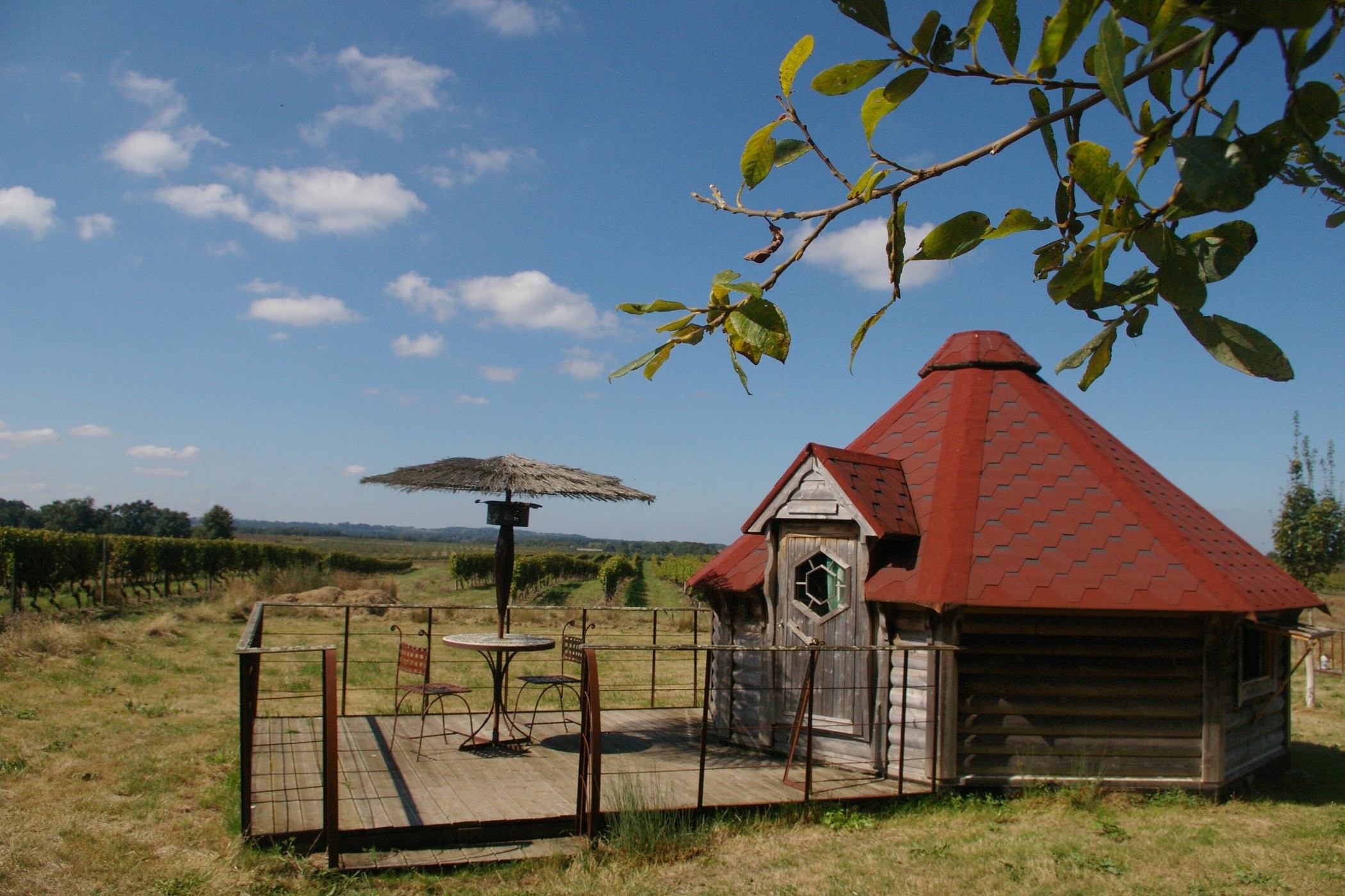 Éco gîtes Ananda Ma - gîtes, piscine, SPA, sauna, cabanes insolites, Gîte à Saint-Cernin-de-Labarde