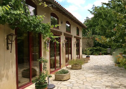 ROSES Et ARC En CIEL, Gîte à Mauzac