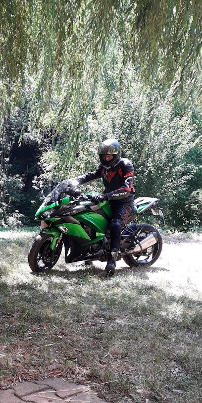 Gîtes Domaine La Clairière, Gîte à Saint-Beauzély