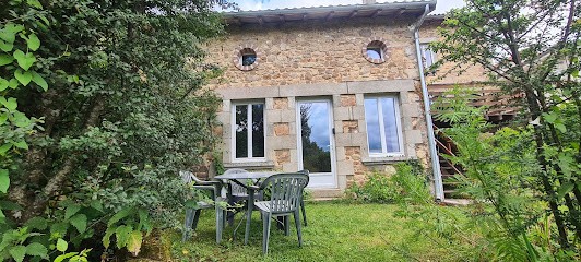 Les Lavandières, Gîte à Montrollet