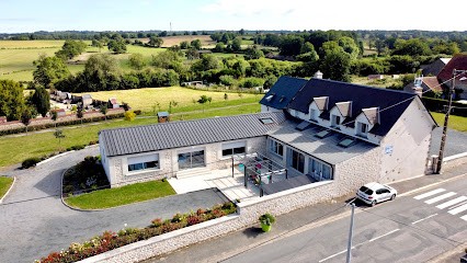 Gîte Le Petit Journal, Gîte à Boussac-Bourg