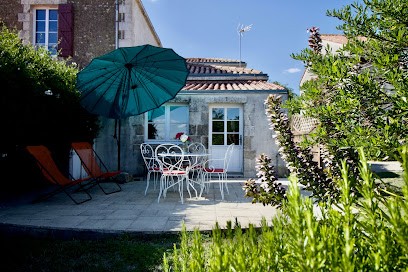 Les Ecuries Du Château, Gîte à Faymoreau