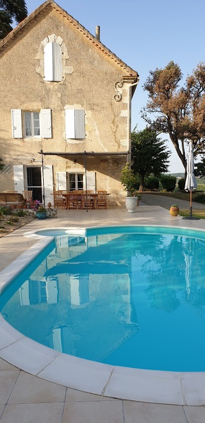 La Double Porte, Gîte à Castéra-Verduzan