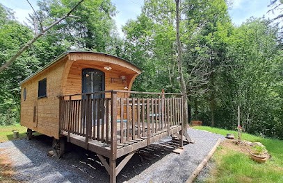 Terra Bosca: Gîte et Roulotte pour couple, Brassac, Gîte à Cambounès