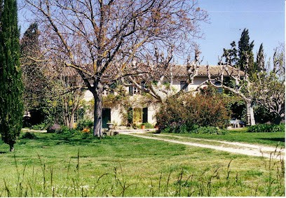Gîte Le Mas Du Lauron à Lambesc, Gîte à Lambesc