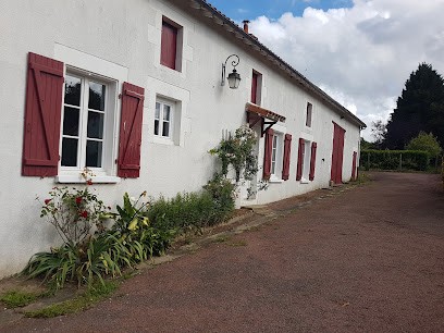 Country Homes 86500, Gîte à Saulgé