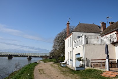 Le Rivage : Gîte en bord de Loire, pour 4 personnes, sur la piste de la Loire à Vélo, proche Orléans, Loiret, Gîte à Saint-Père-sur-Loire