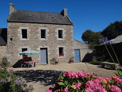 Gite de Bréhichen Bretagne, Gîte à Plounévez-Lochrist