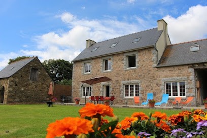 Gîte de Convenant Donné (location de vacances) à 12 km de Perros-Guirec :, Gîte à Lanmérin