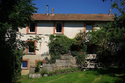 Nos Ressources Intérieures-loire, Gîte à Chirassimont