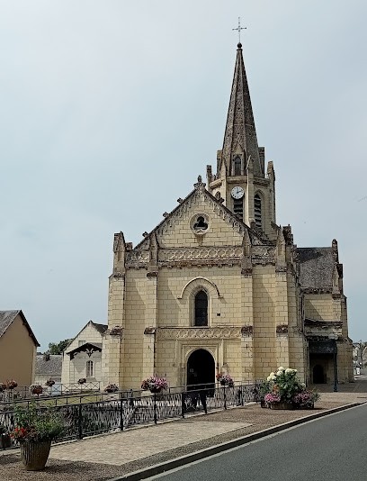 Gite La Chaumière 37130 Brèhèmont, Gîte à Bréhémont