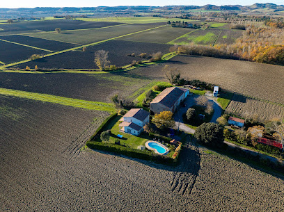 Gîte Les Coustous, Gîte à la Pomarède