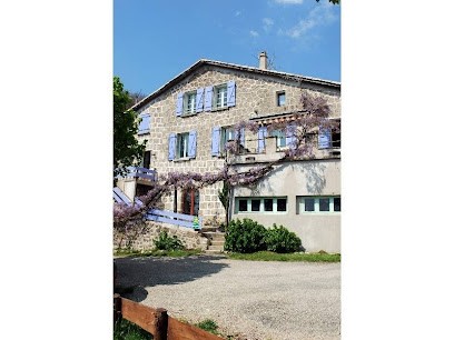 Ferme de La Chastellière - Apiculteur, producteur de châtaignes et gites, Gîte à Genestelle