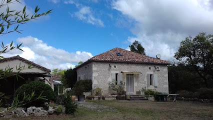 Domaine De Séguéla: Résidence D'artistes - Gîte - Lieu De Stage, Gîte à Bagat-en-Quercy