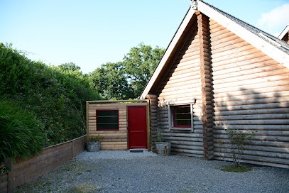 Neizhig Koad (Petit Nid En Bois) Classé 4 étoiles., Gîte à Péaule