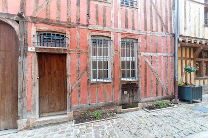 GÎTE CENTRE HISTORIQUE DE TROYES, Gîte à Troyes