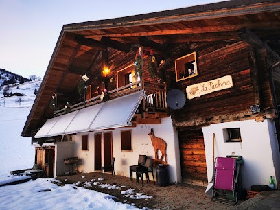 Le chalet des Liaudes La Pachna, Gîte à Hauteluce