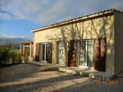 Gîtes de l'Oliveraie : Gîtes Sophora et Figuier, Gîte à Gémenos